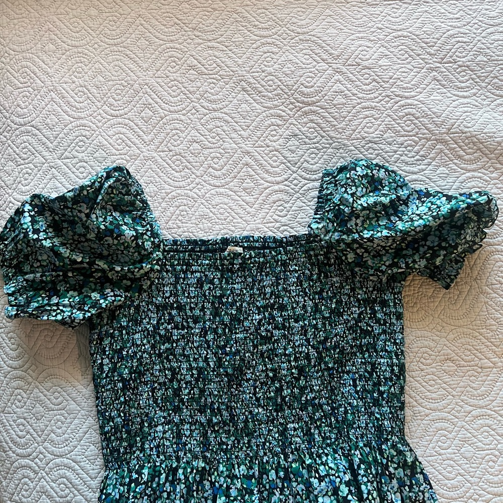 Floral Puff Sleeve top